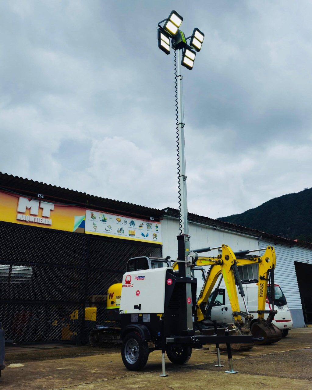 TORRE DE ILUMINACIÓN DIESEL PRAMAC PTL4 - Imagen 3